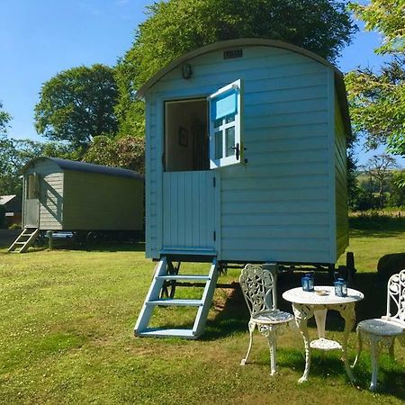 Blackstairs Shepherds Huts Killedmond Ngoại thất bức ảnh