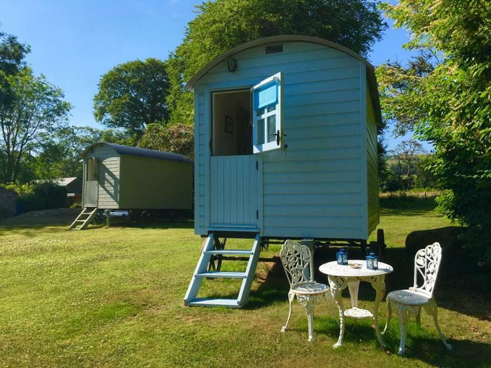 Blackstairs Shepherds Huts Killedmond Ngoại thất bức ảnh